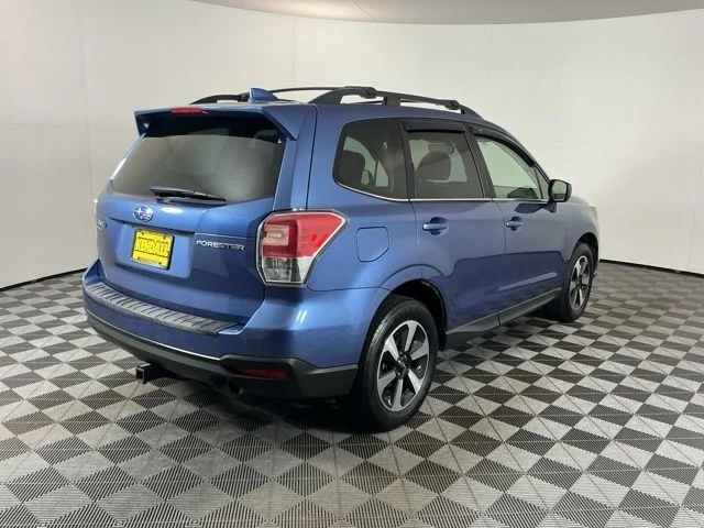 Used 2018 Blue Subaru 2.5i Limited image 5