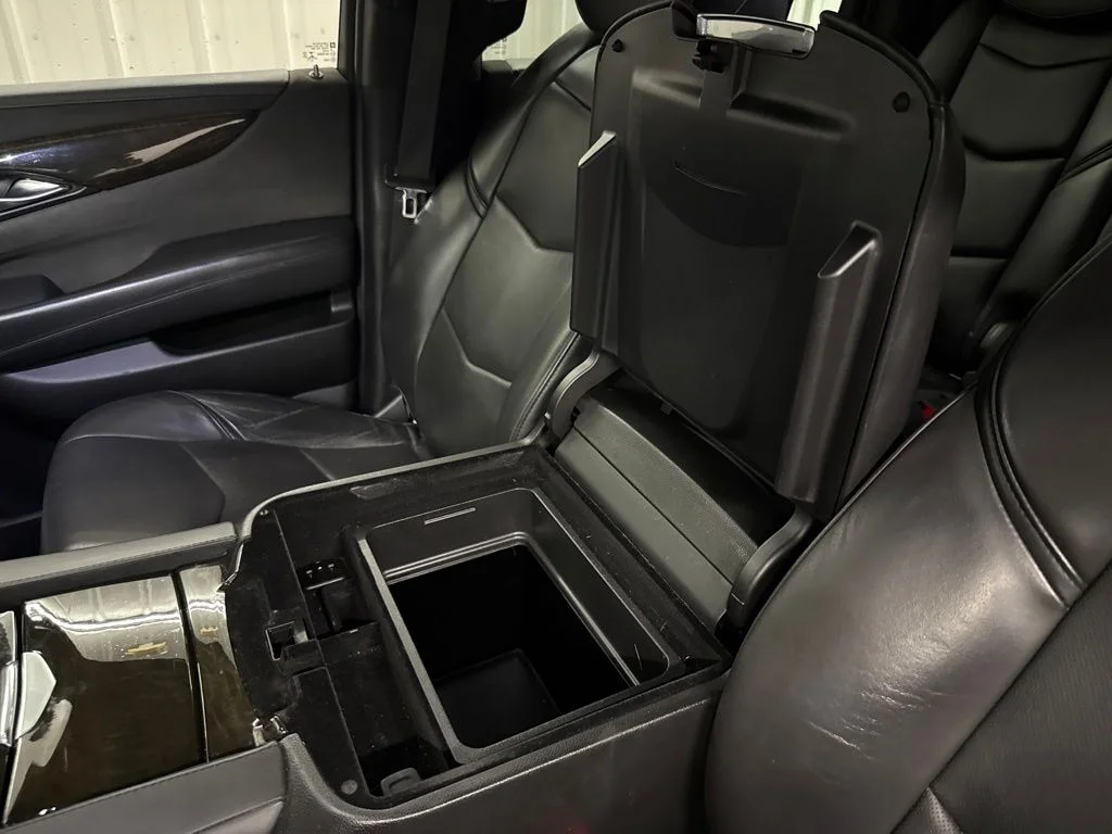 Used 2019 Black Raven Cadillac Platinum Edition image 43