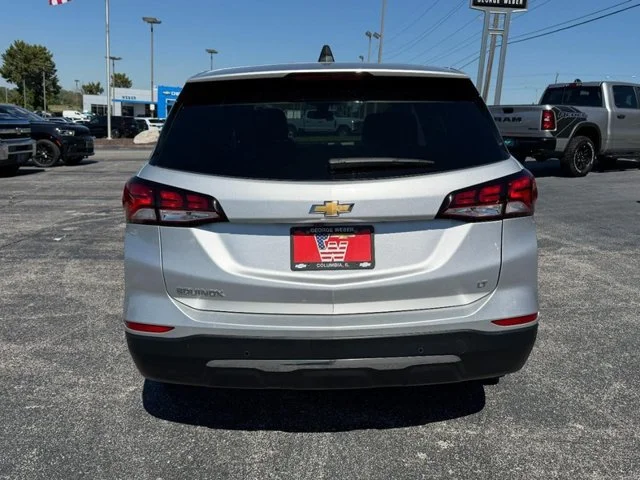 Used 2022 SILVER ICE METALLIC Chevrolet LT image 4