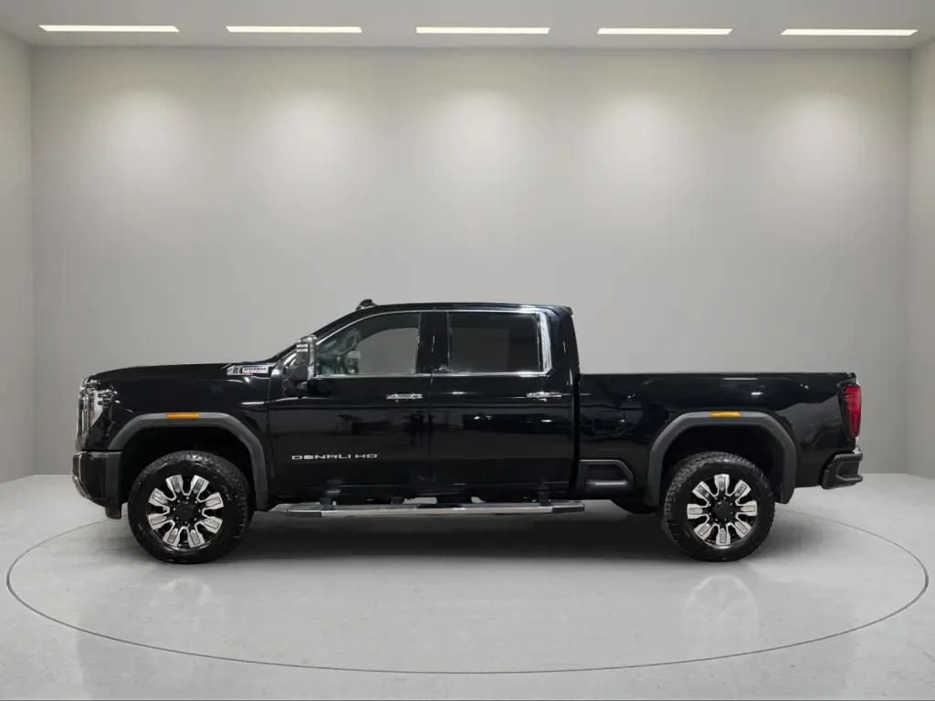 Certified Used 2024 Onyx Black GMC Denali image 8