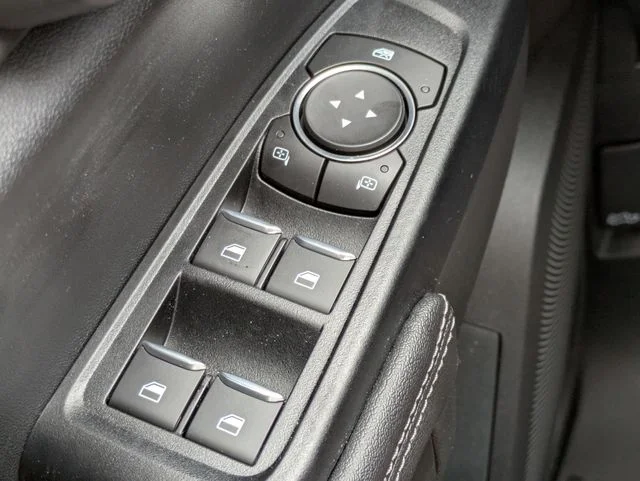 New 2026 Oxford White Ford XLT image 23