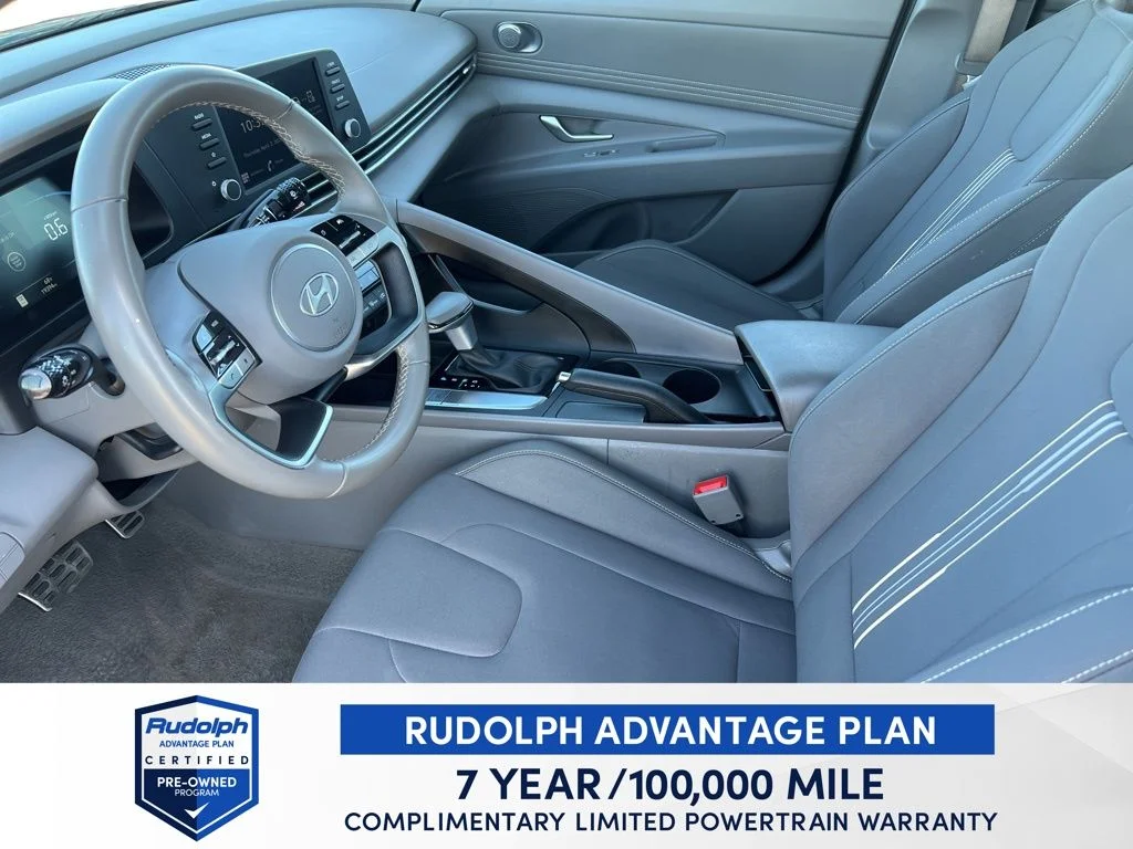 Used 2025 Gray Hyundai SEL Sport image 10