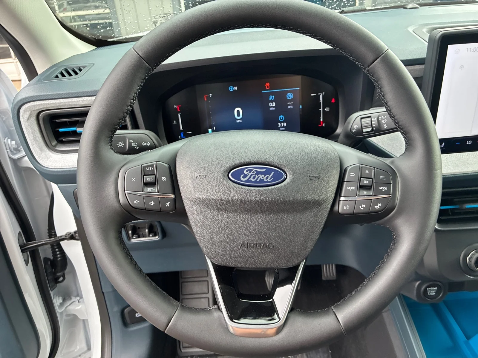 New 2026 Oxford White Ford XLT image 15