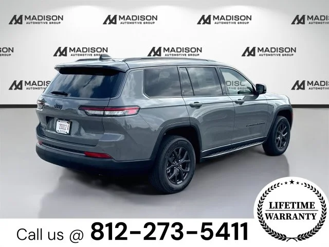New 2027 Gray Jeep Laredo Altitude image 6
