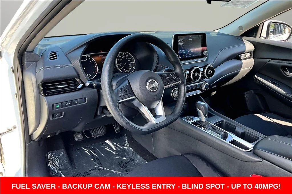 Used 2024 White Nissan SV image 21