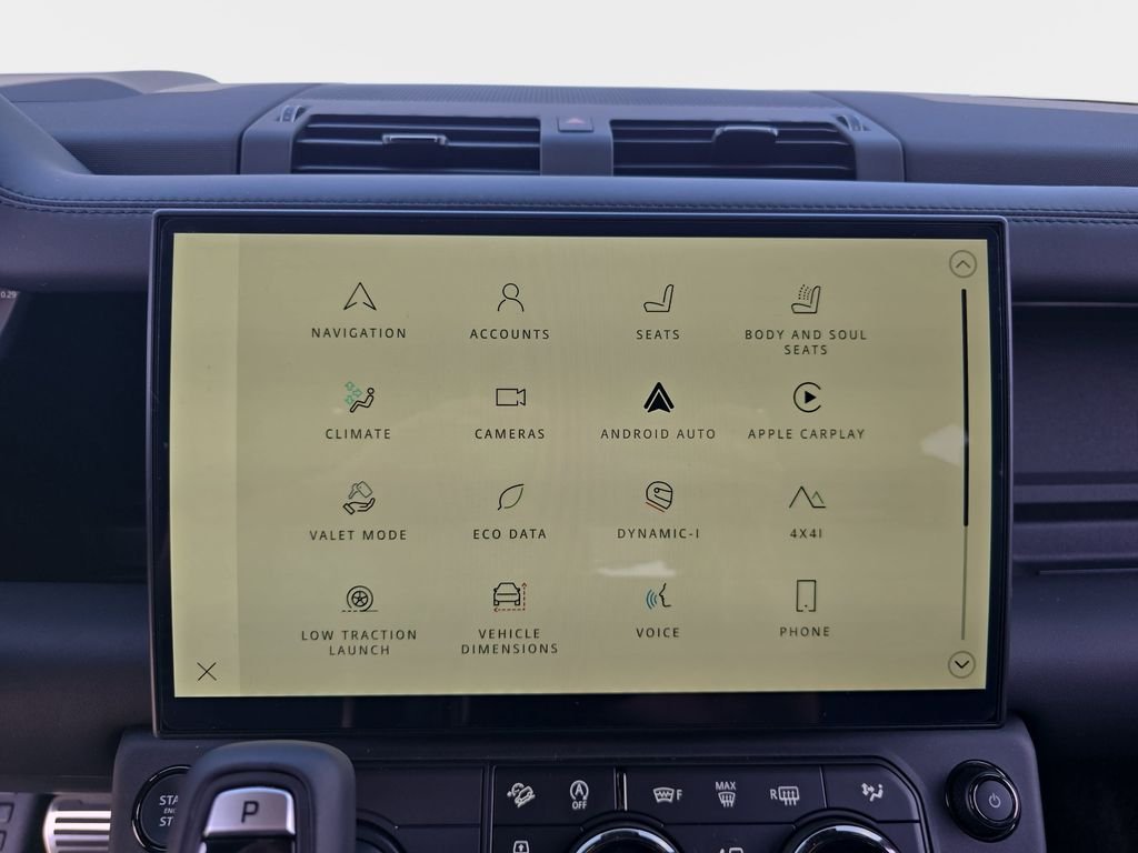 New 2026 Narvik Black Land Rover OCTA Black image 22