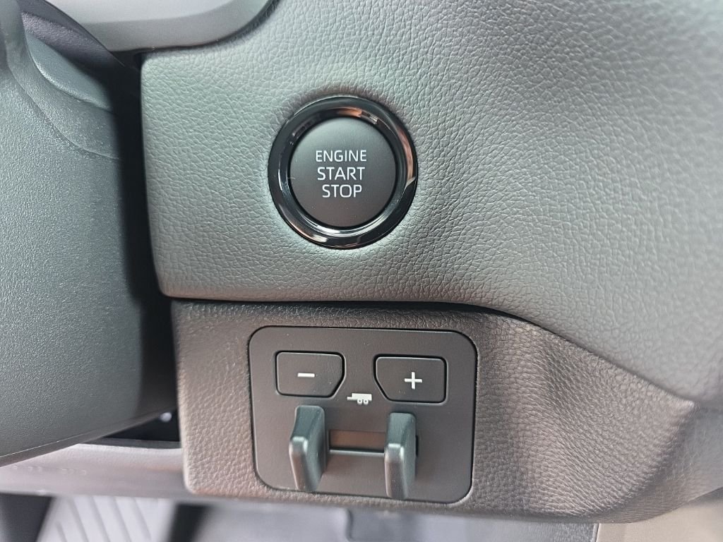 2026 Toyota Tundra Limited - Photo 25