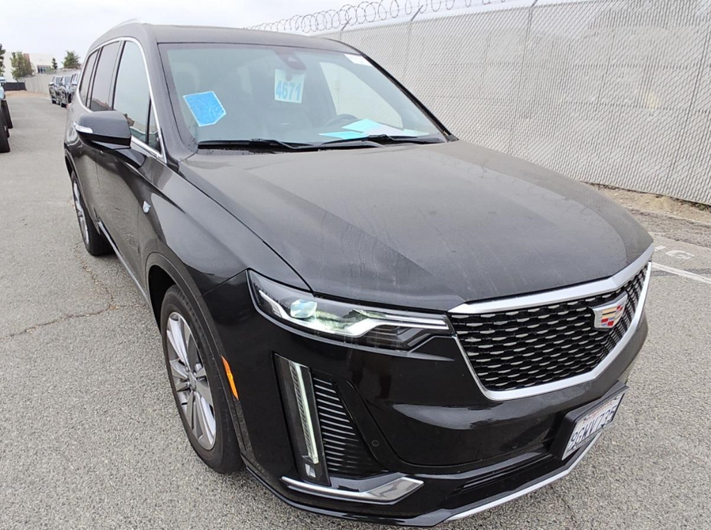 Used 2023 Black Cadillac Premium Luxury image 8