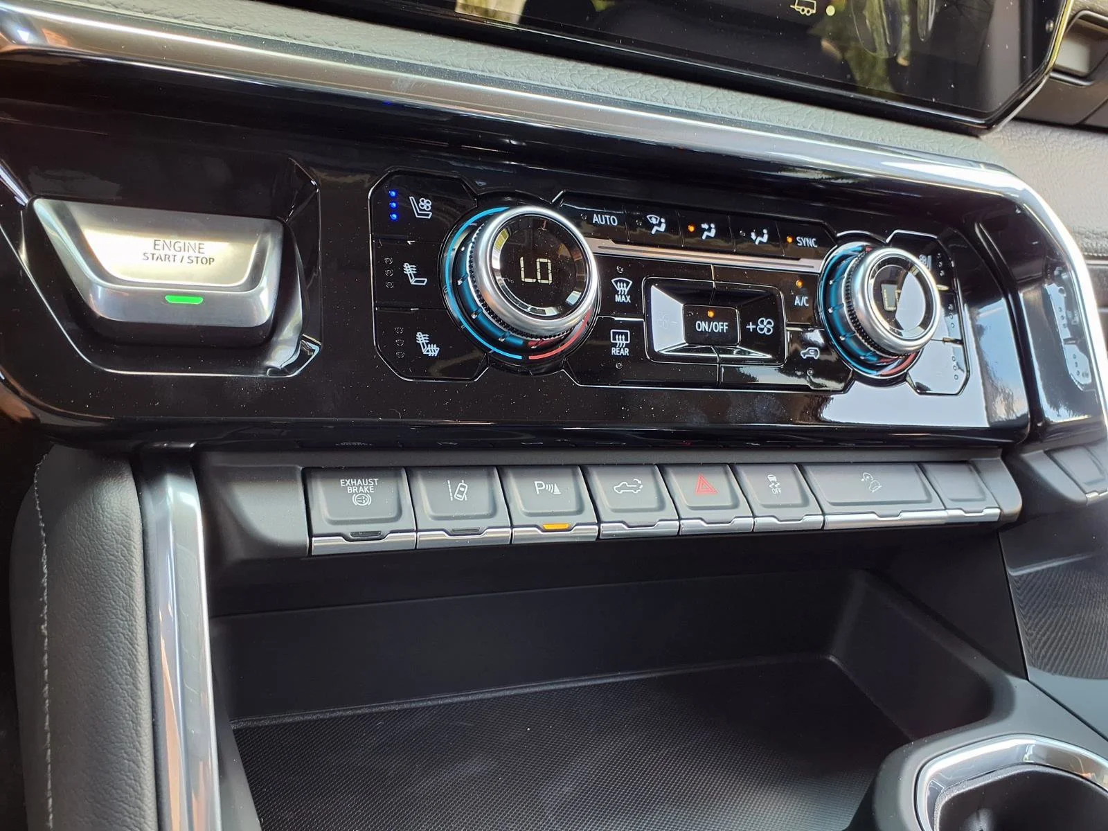 New 2026 Glacier White Tricoat GMC Denali image 6