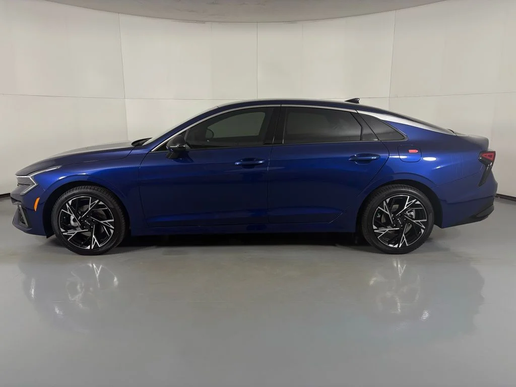 New 2026 Yacht Blue Kia GT-Line FWD image 5