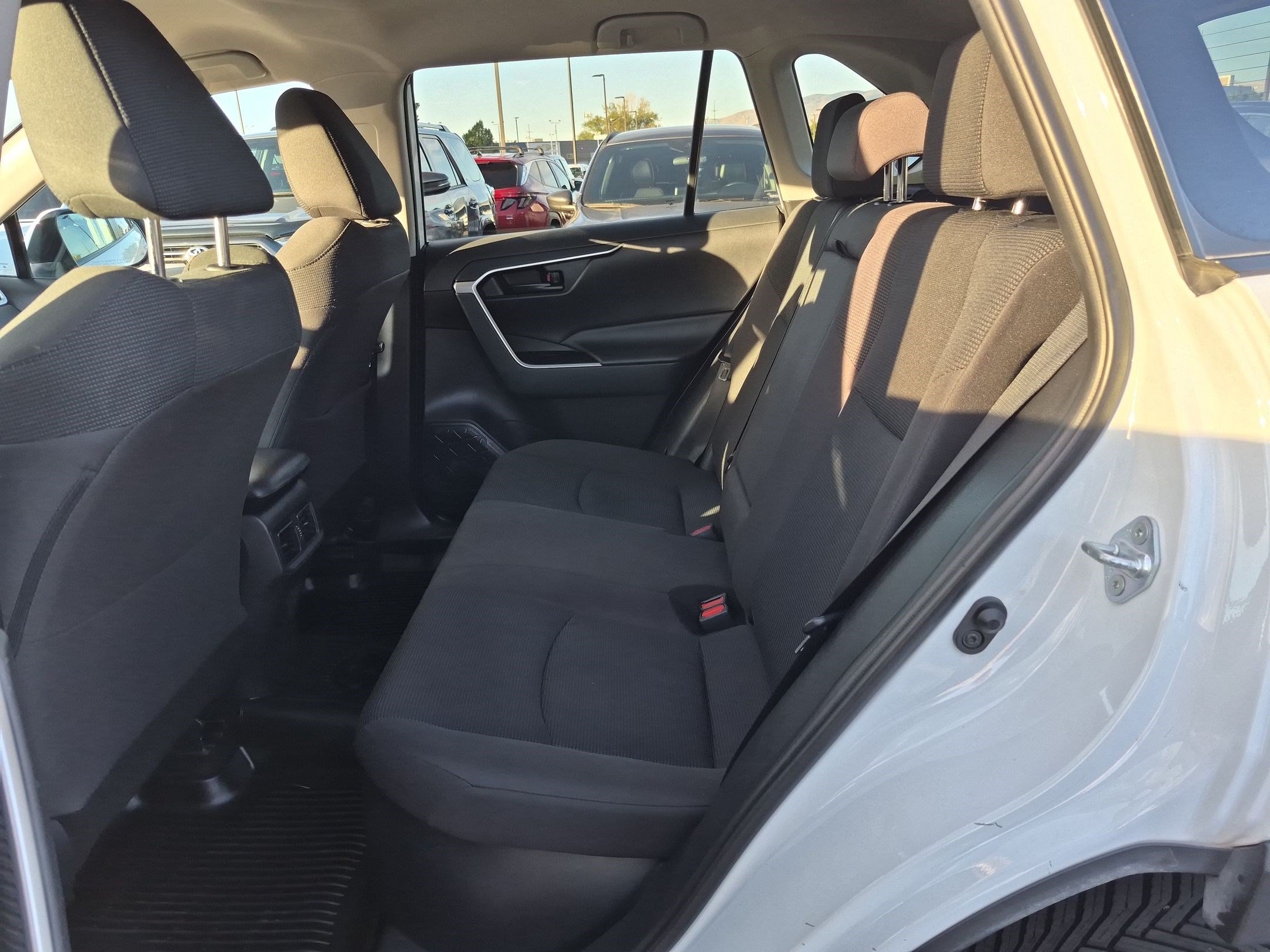 Used 2019 Super White Toyota Hybrid LE image 25