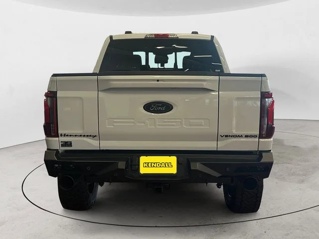New 2026 Oxford White Ford Lariat image 4