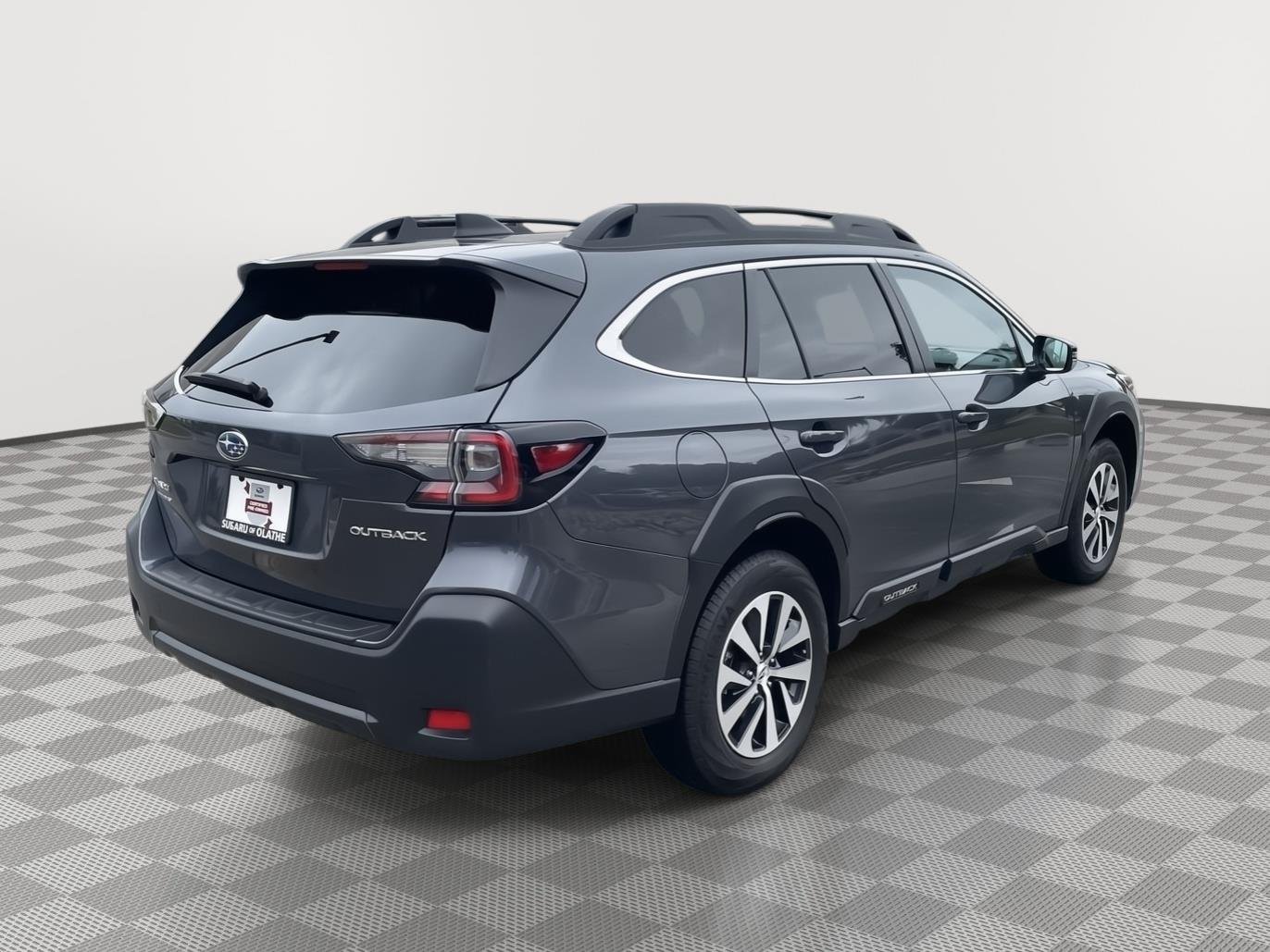 Used 2025 Magnetite Gray Metallic Subaru Premium image 15
