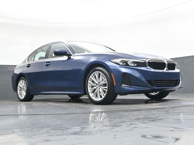 Used 2024 Blue BMW 330i image 31