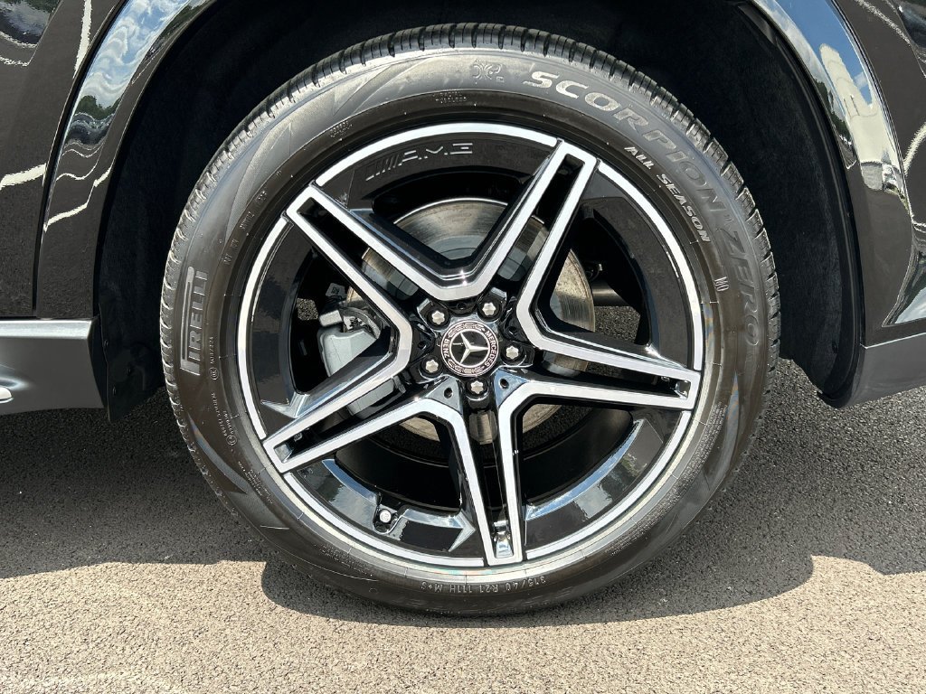 New 2026 Obsidian Black Metallic Mercedes-Benz GLS 450 image 77