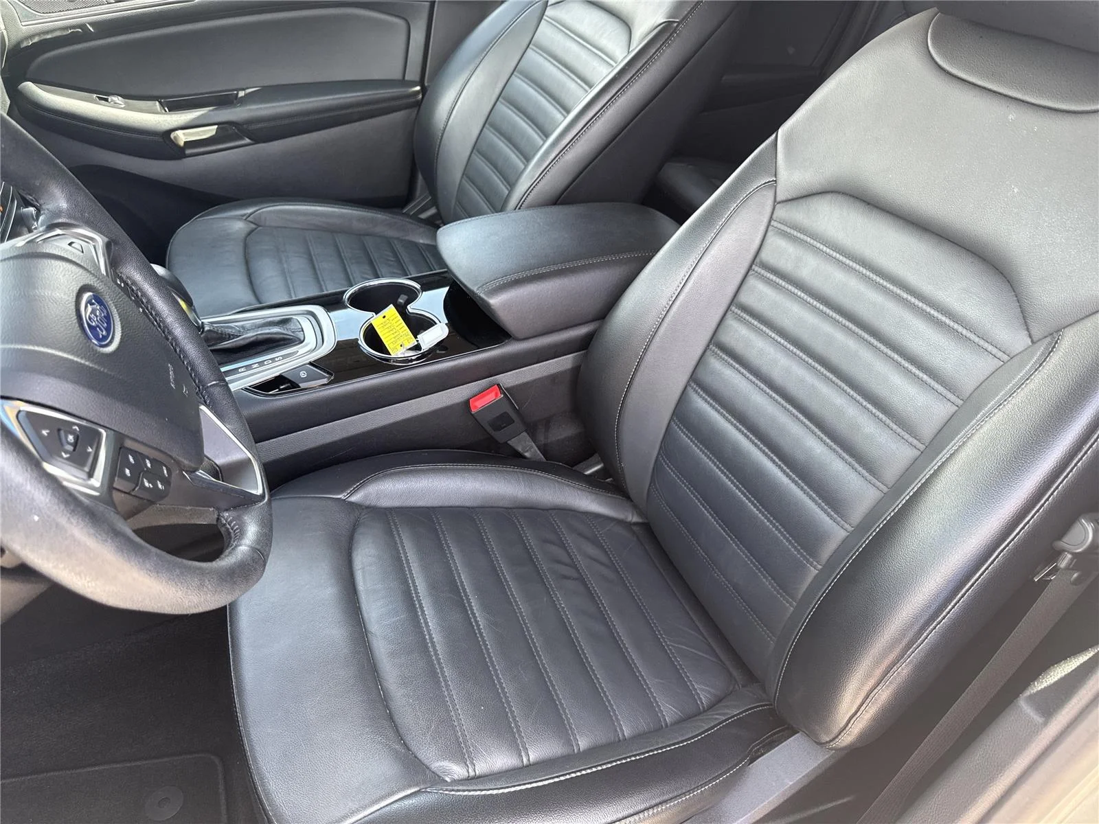 Used 2018 Ingot Silver Ford SEL image 11