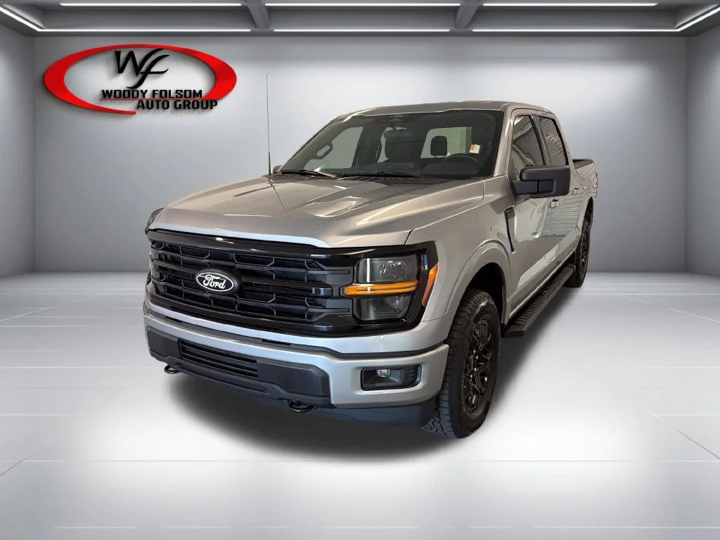 Used 2026 Silver Ford XLT image 3