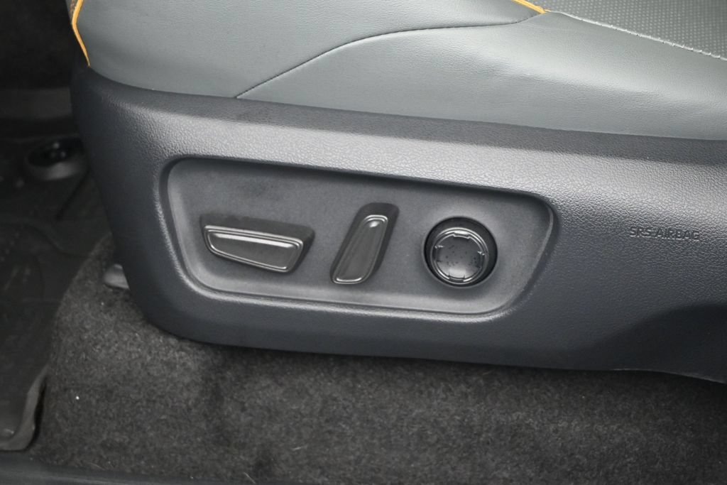 Used 2025 White Toyota Trailhunter image 9