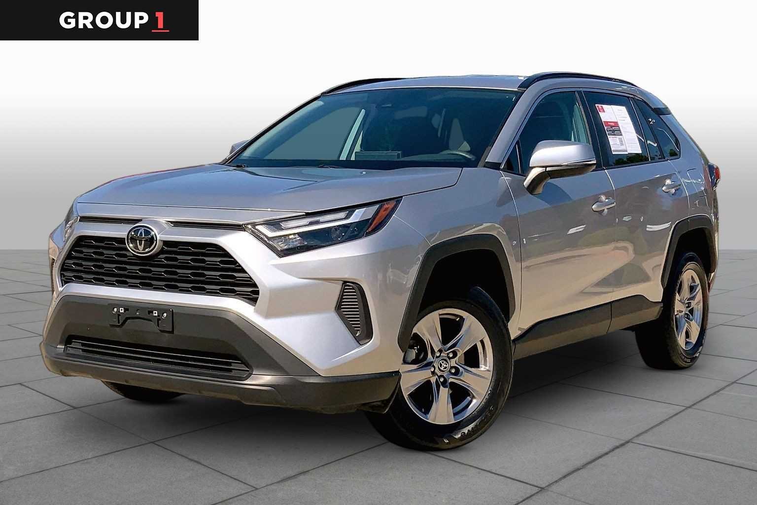 Pre-Owned 2024 Toyota RAV4 XLE Pre-Owned 2024 Toyota RAV4 XLE