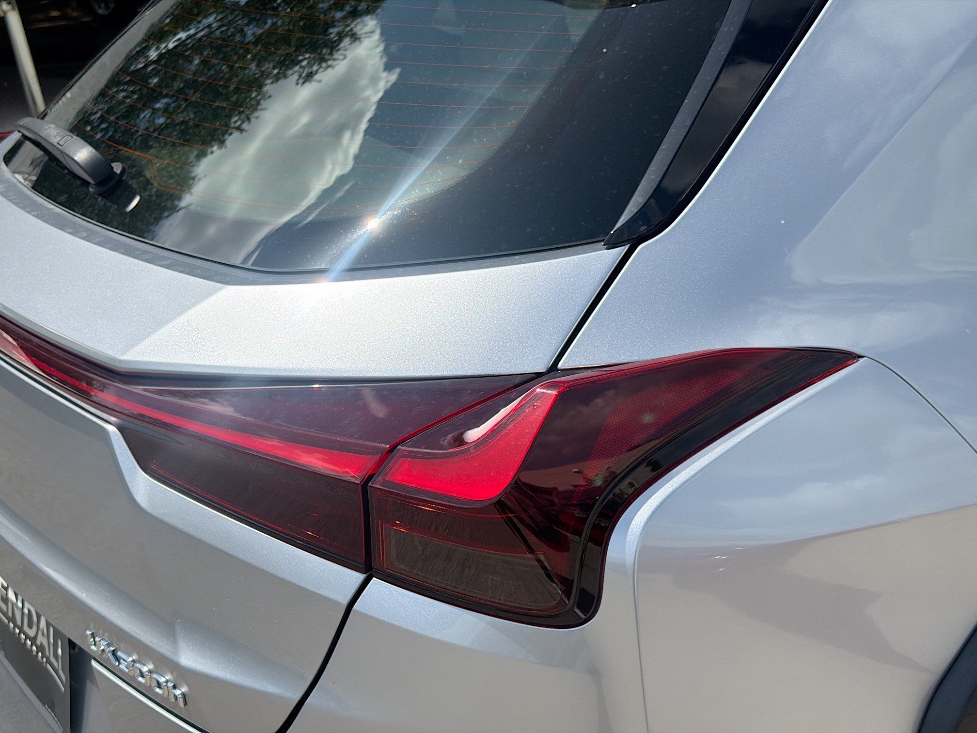 Used 2025 Iridium Lexus UX 300h image 25