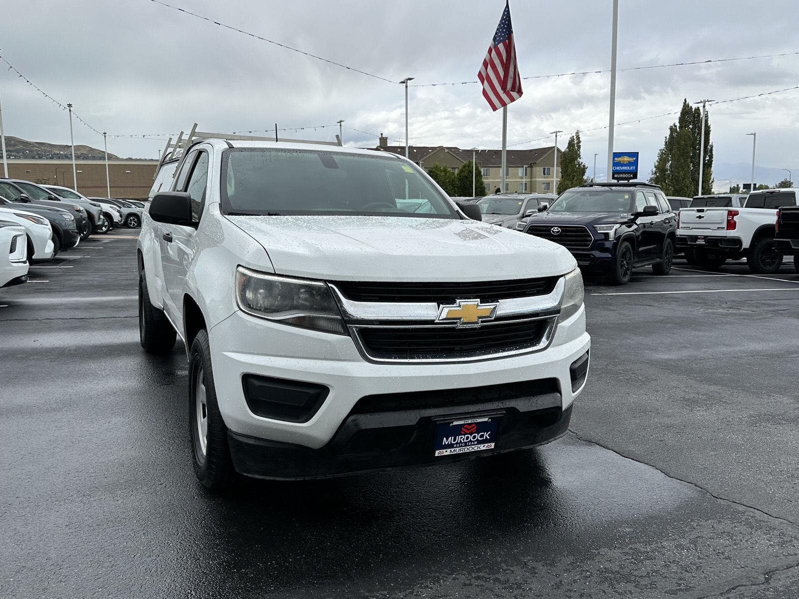 Used 2016 SUMMIT WHITE Chevrolet 2WD WT image 11