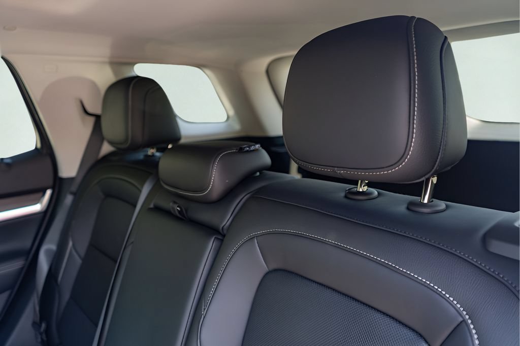New 2027 Sterling Metallic GMC Denali image 22