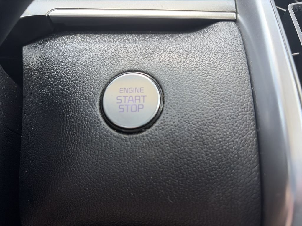 Used 2021 Silver Kia S image 30