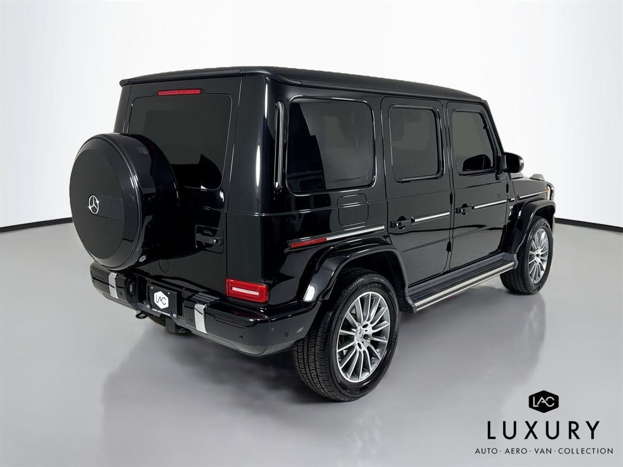 Used 2023 Black Mercedes-Benz G 550 | Heated/Cooled Seats | Burmester Sound image 6