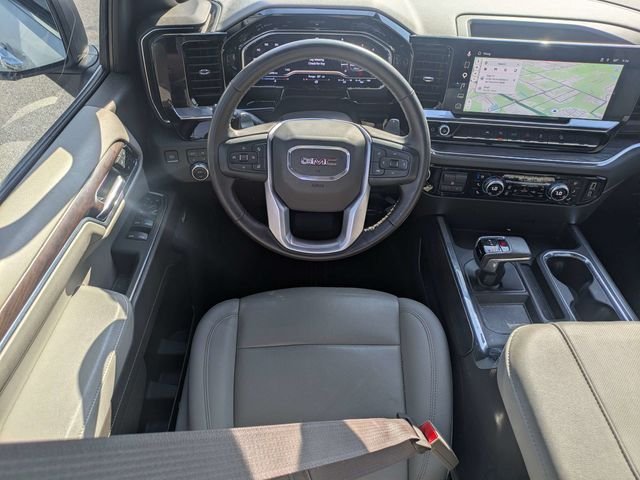 Used 2025 White GMC SLT image 16