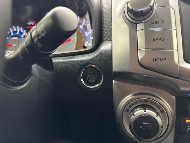Used 2017 Blizzard Pearl Toyota Limited image 28