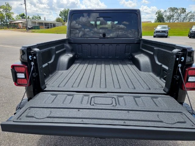 New 2026 Black Clear-Coat Exterior Paint Jeep Rubicon X image 33