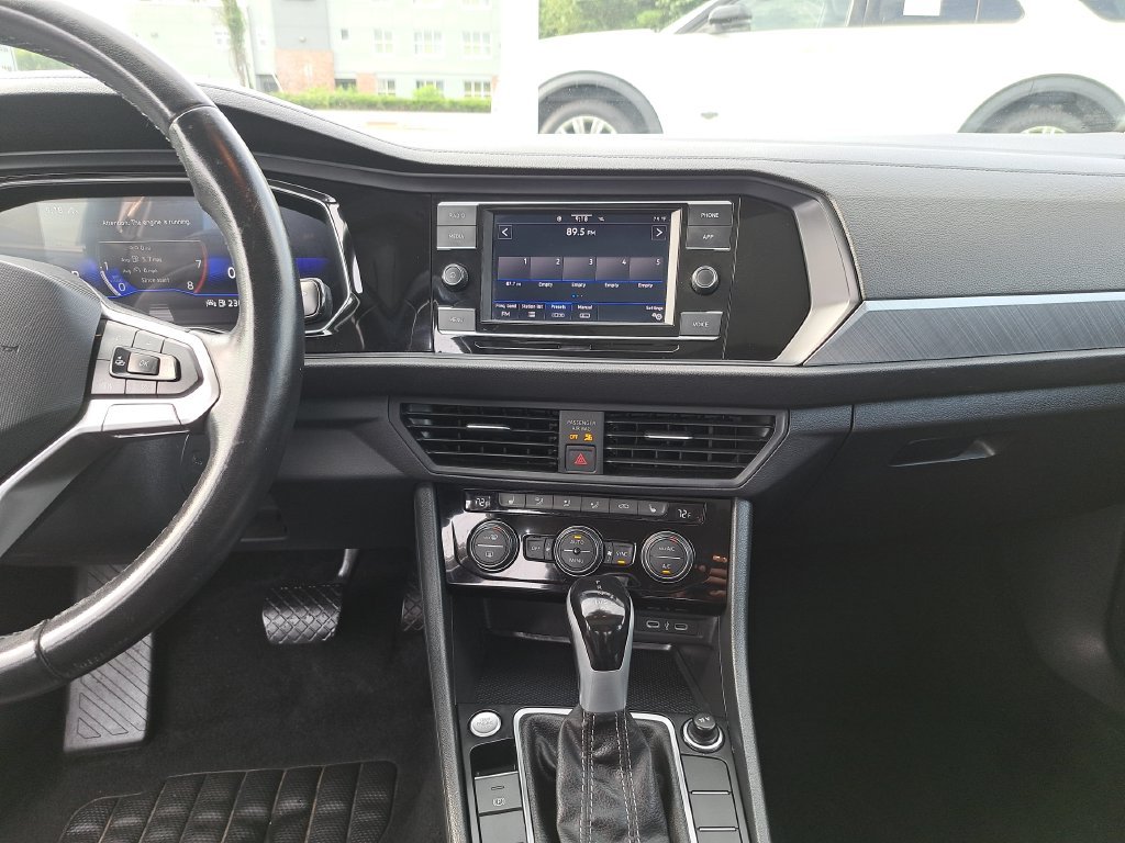 Used 2024 Blue Volkswagen 1.5T SE image 18