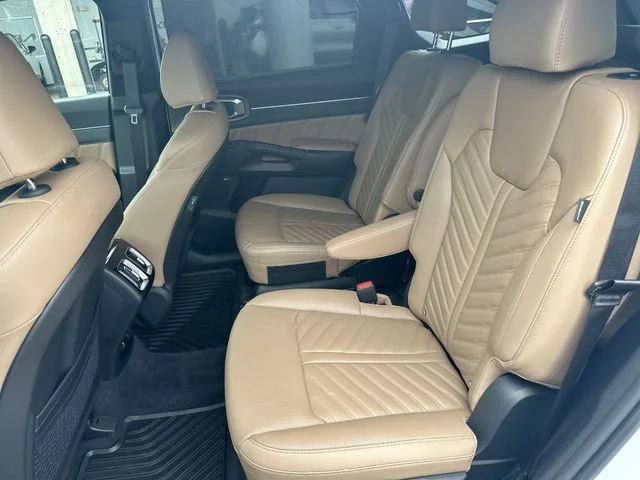 Certified Used 2025 White Pearl Kia X-Line SX Prestige image 27