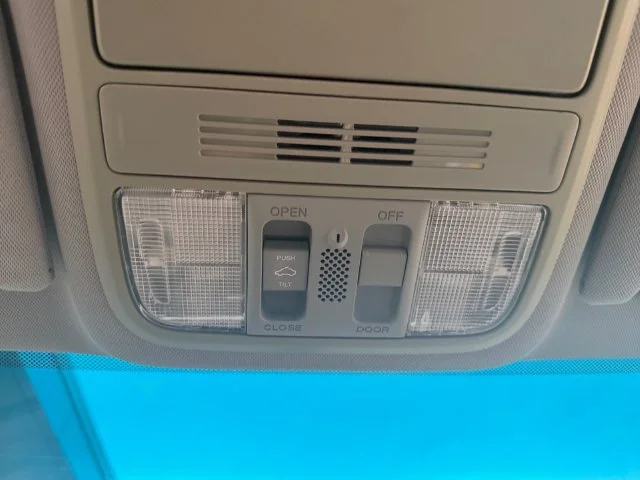 Used 2013 Blue Honda EX image 26