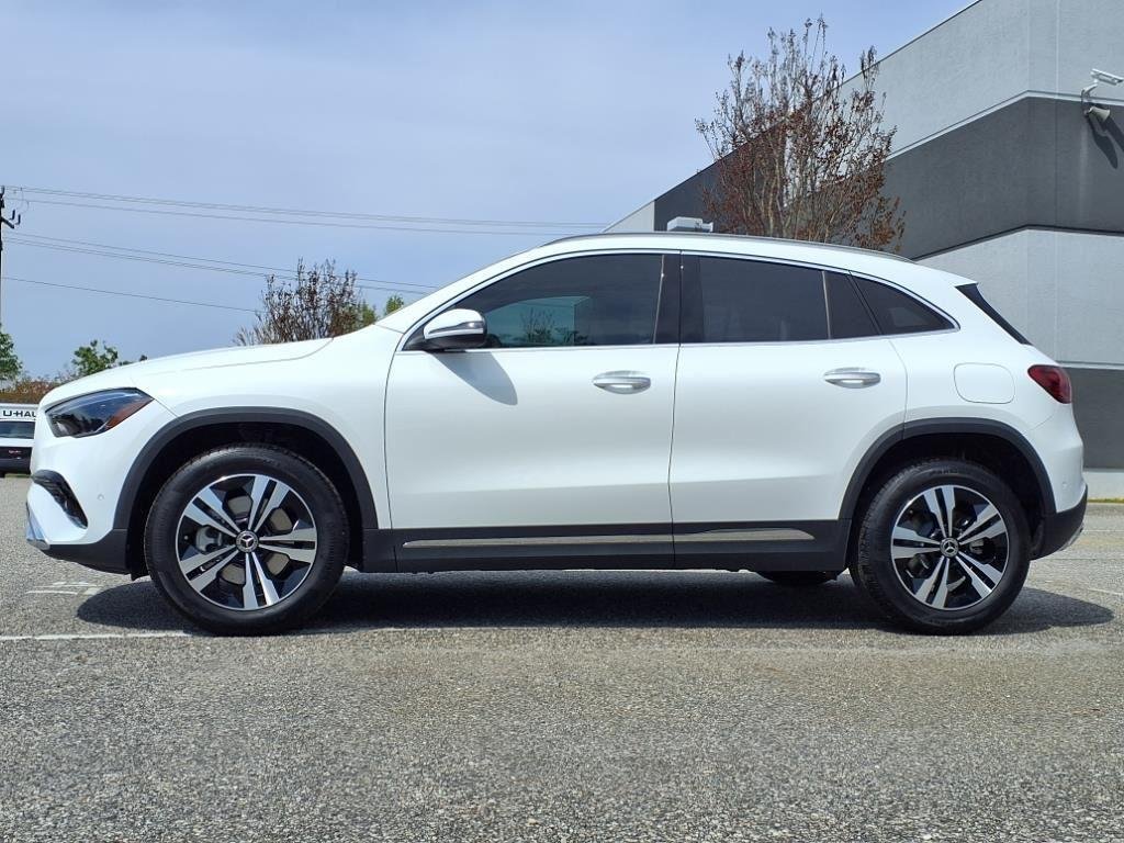 Used 2025 Polar White Mercedes-Benz GLA 250 image 5