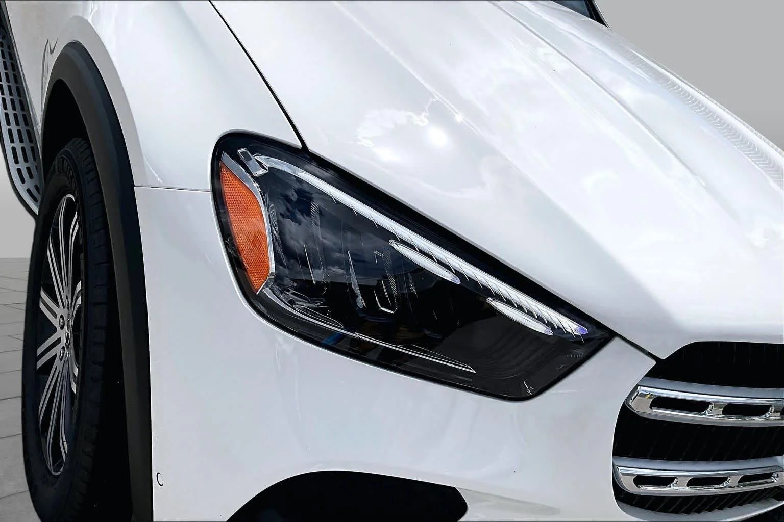 New 2026 Polar White Mercedes-Benz GLE 350 image 17