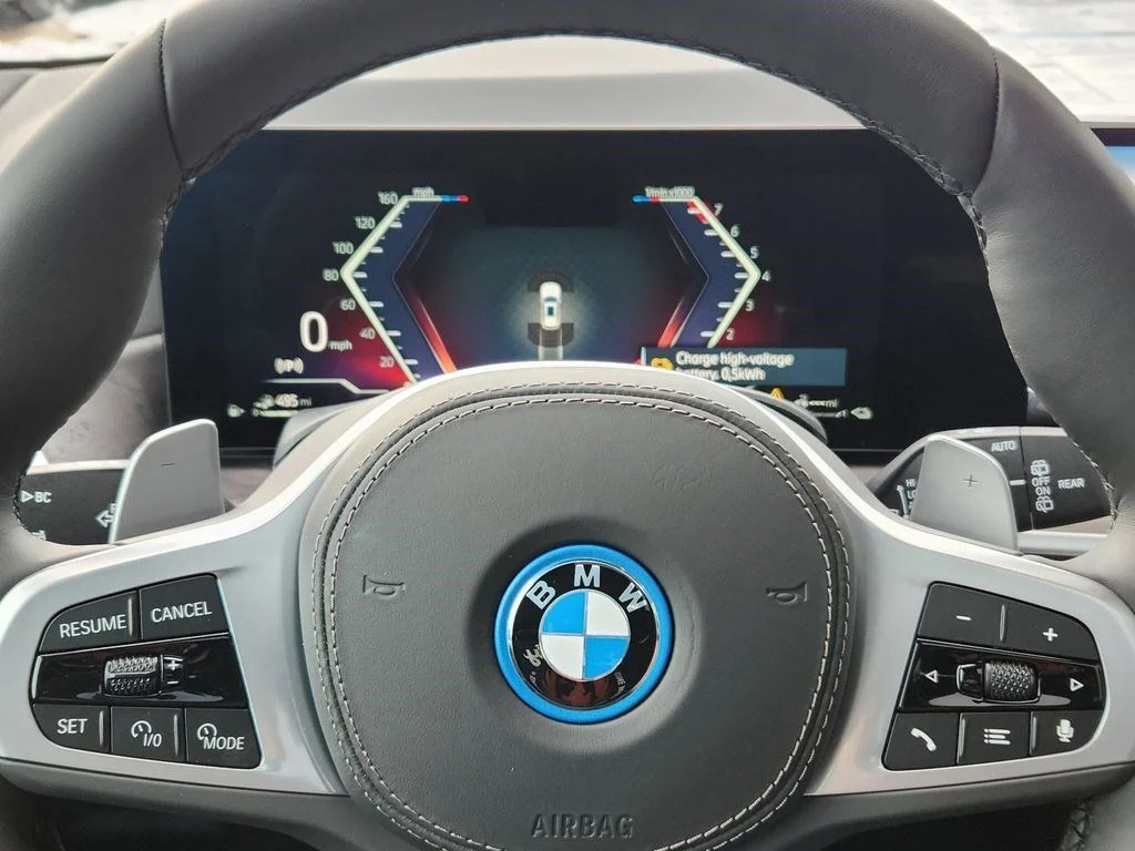 Used 2026 Alpine White BMW xDrive50e image 12