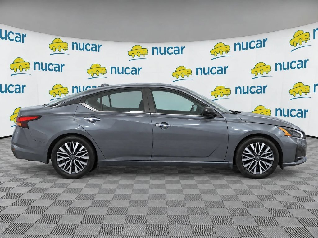 Used 2024 Gray Nissan 2.5 SV image 8