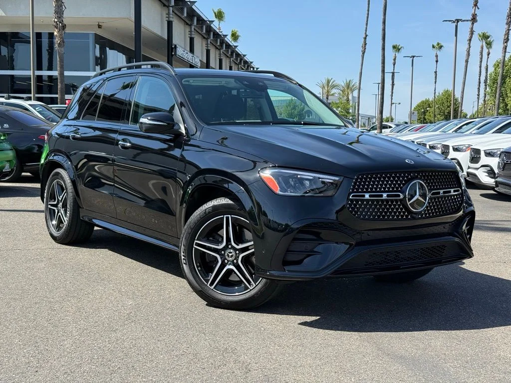 Used 2026 Black Mercedes-Benz GLE 450 image 1