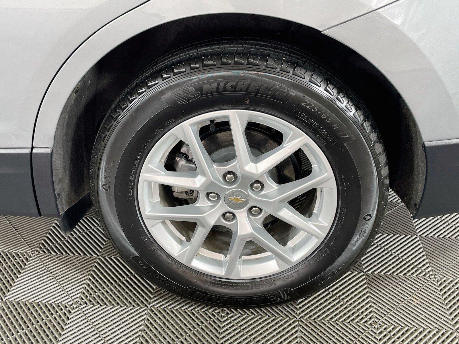 Used 2024 Sterling Gray Metallic Chevrolet LT image 32