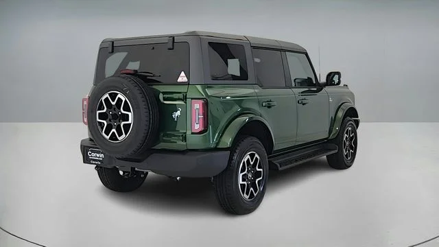 2025 Ford Bronco 4-Door Outer Banks - Photo 7
