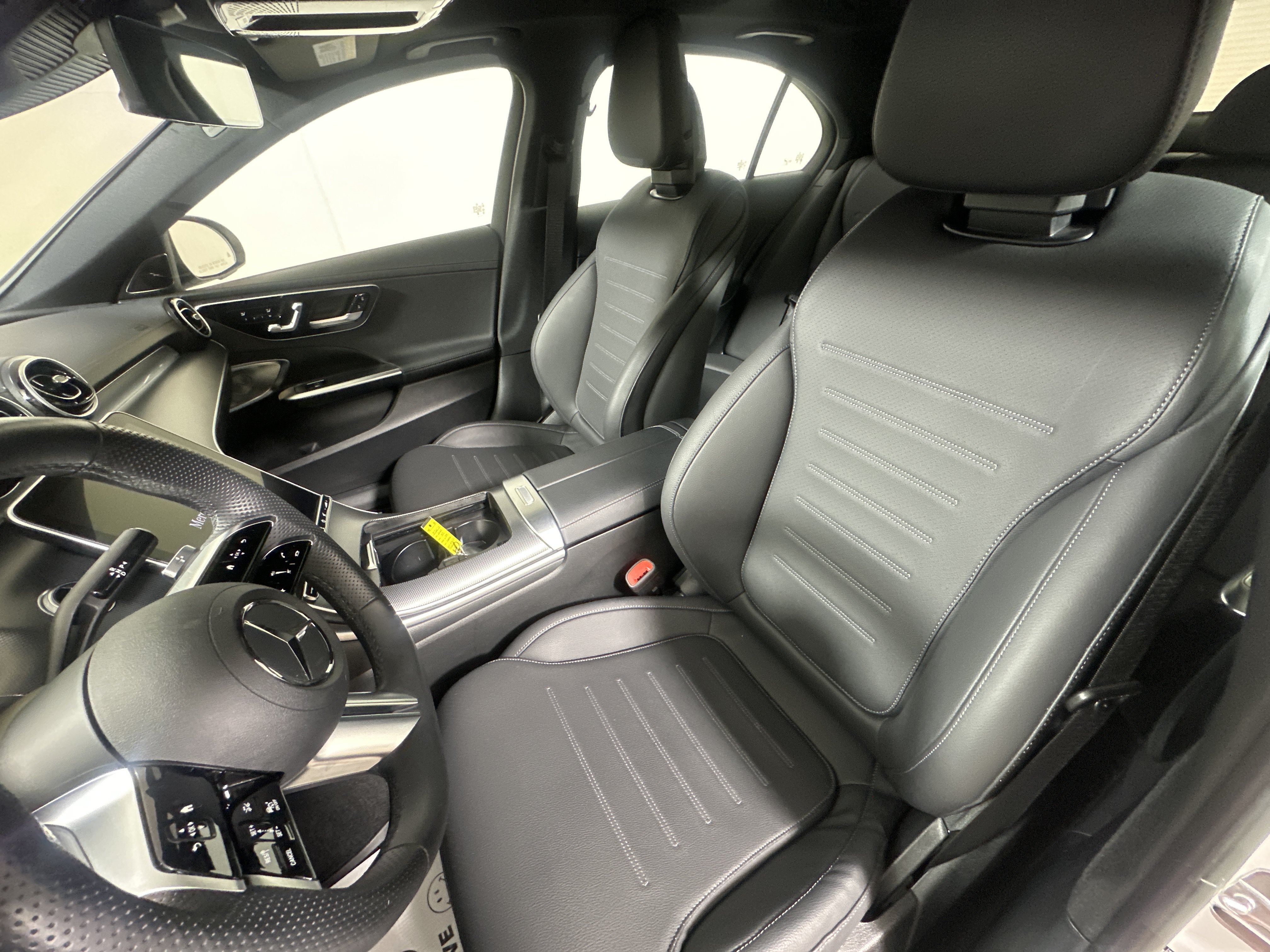 Used 2024 POLAR WHIT Mercedes-Benz C 300 image 9