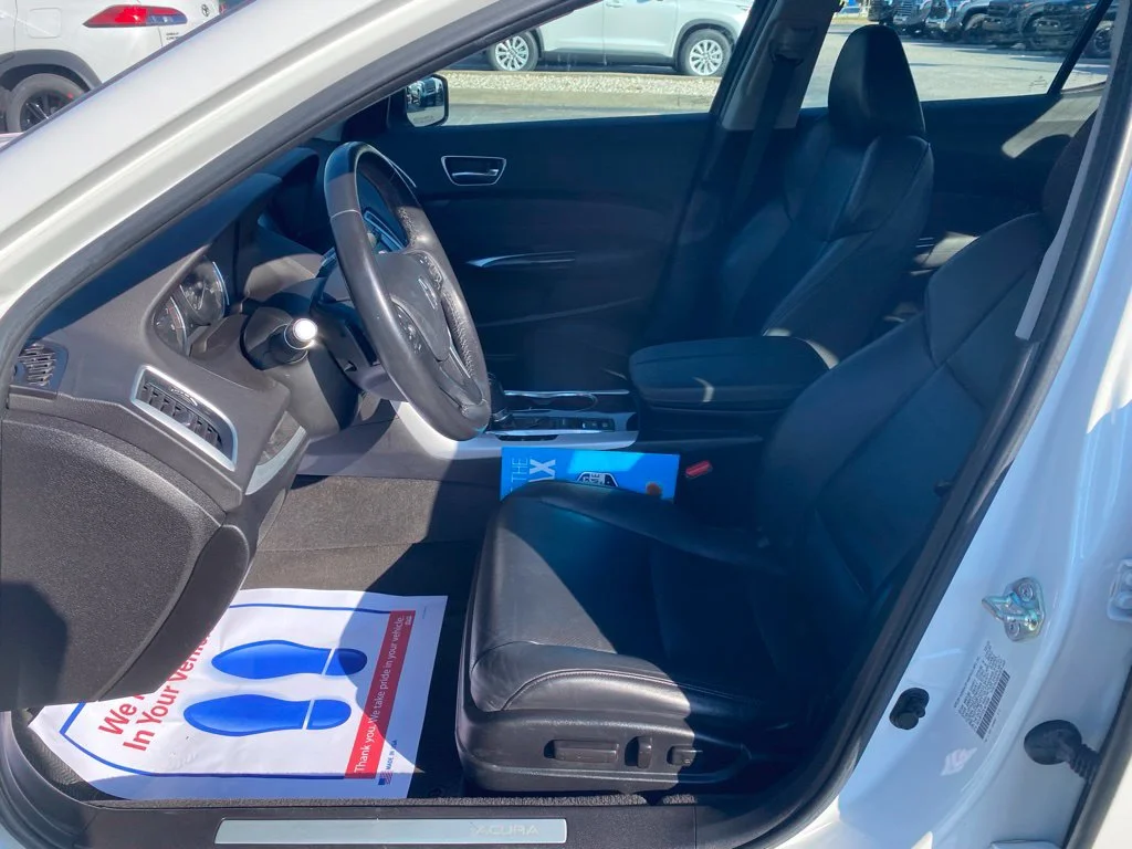 Used 2020 White Acura 2.4L Technology Pkg image 5