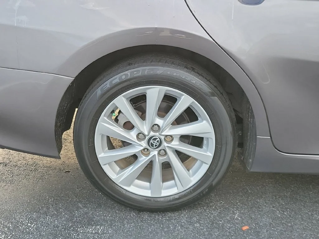 Used 2023 Gray Toyota LE image 5