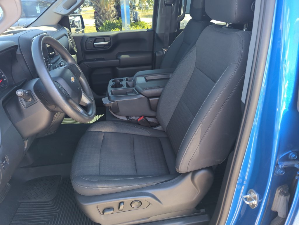 Used 2022 Blue Chevrolet Custom image 11