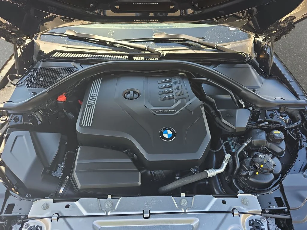Used 2020 Black BMW 330i image 34