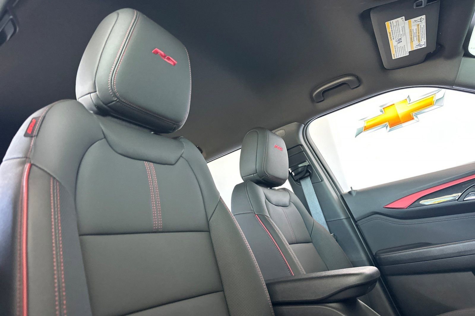 New 2026 Mosaic Black Metallic Chevrolet RS image 17