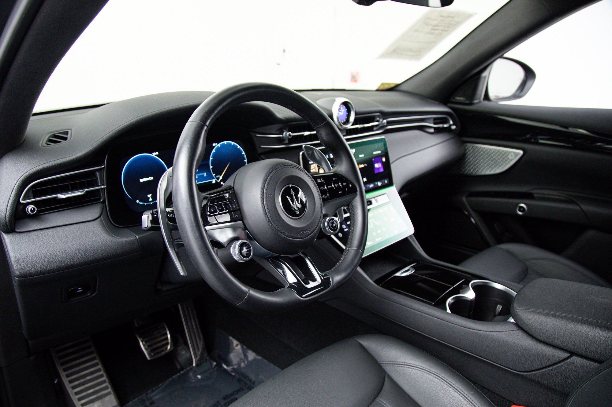 Used 2023 Gray Maserati Modena image 15