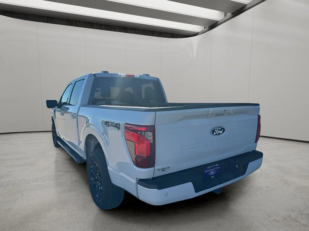 New 2026 Avalanche Ford XLT image 3