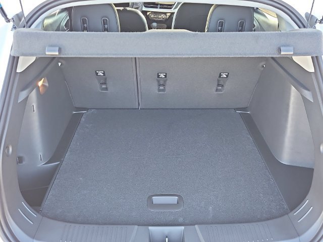 New 2026 Summit White Chevrolet LT image 28
